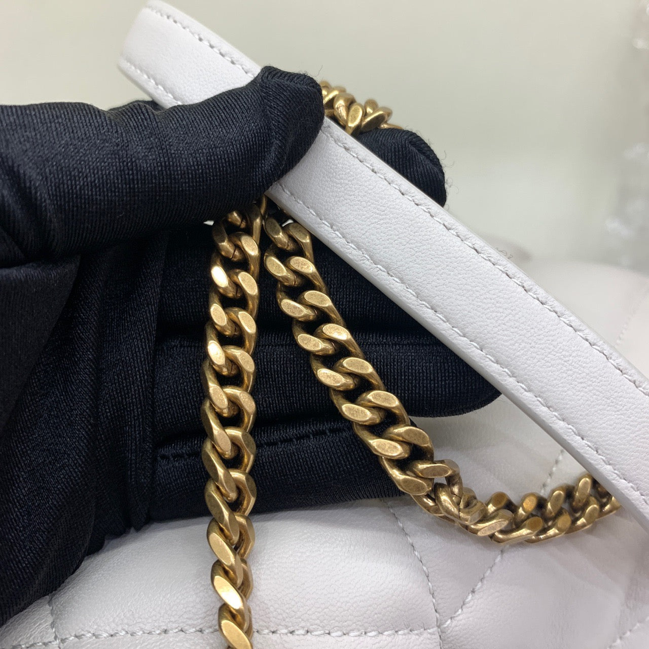 Pre-owned Certified YSL Saint Laurent Loulou Puffer Off White Lambskin Golden Hardware, 2023, w/ dust bag