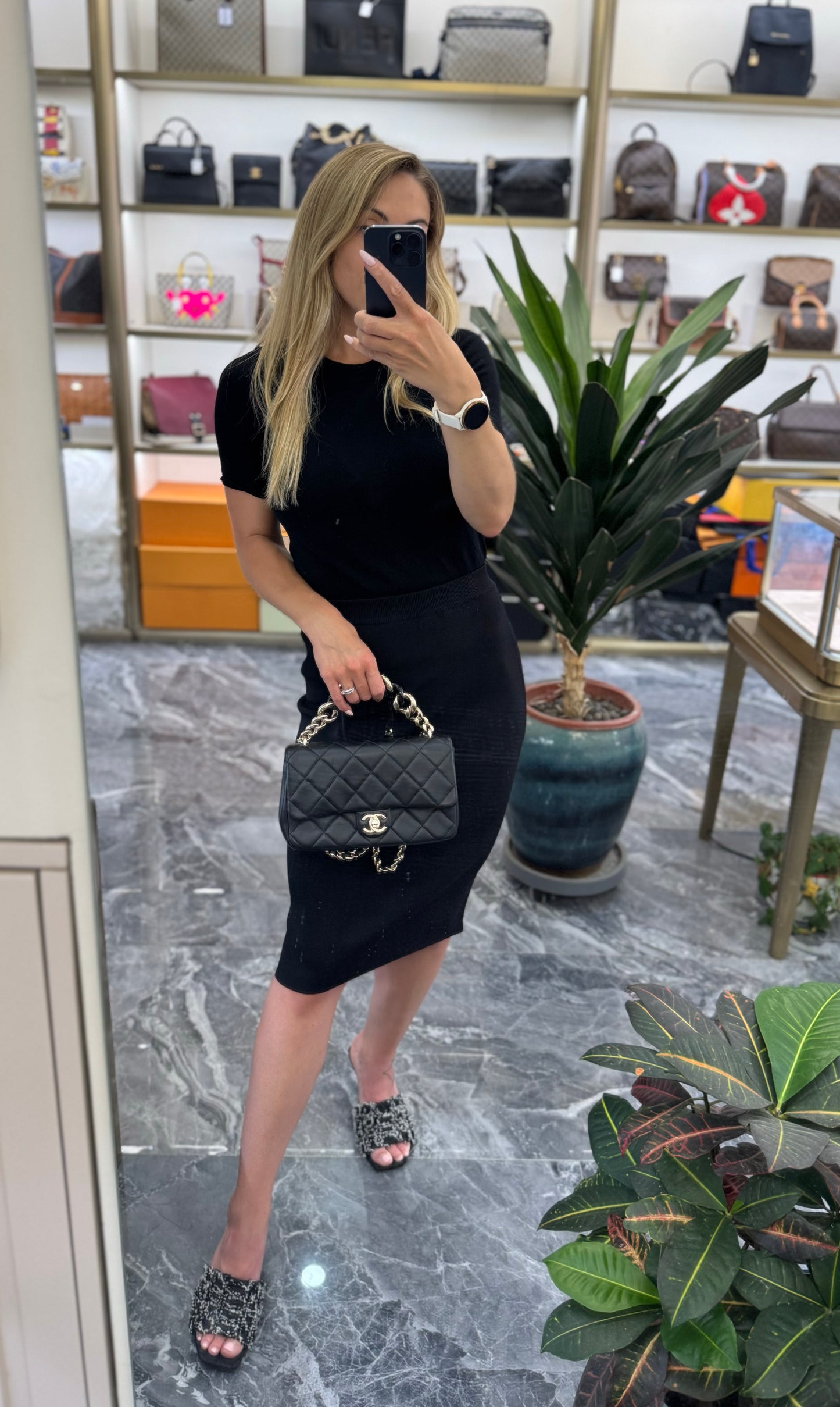 Pre-owned Certified Chanel 22C Mini Flap Chain Top Handle in Black Lambskin with Light Golden Hardware, 2022 microchipped, w/ full set - box, dust bag