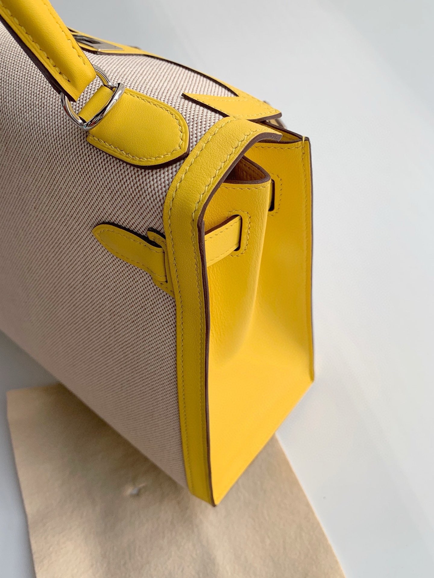 Pre-owned Certified Hermes Kelly 28 Toile, 9O Jaune de Naples with Canvas, Palladium hw, 2020, w/ dust bag, lock&key, strap
