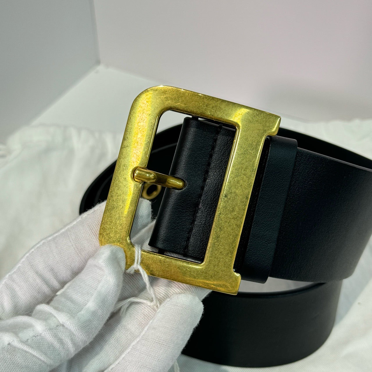 Pre-owned Certified Dior Diorquake Belt in Black Calfskin with Golden Hardware, Size 80, w/ dust bag