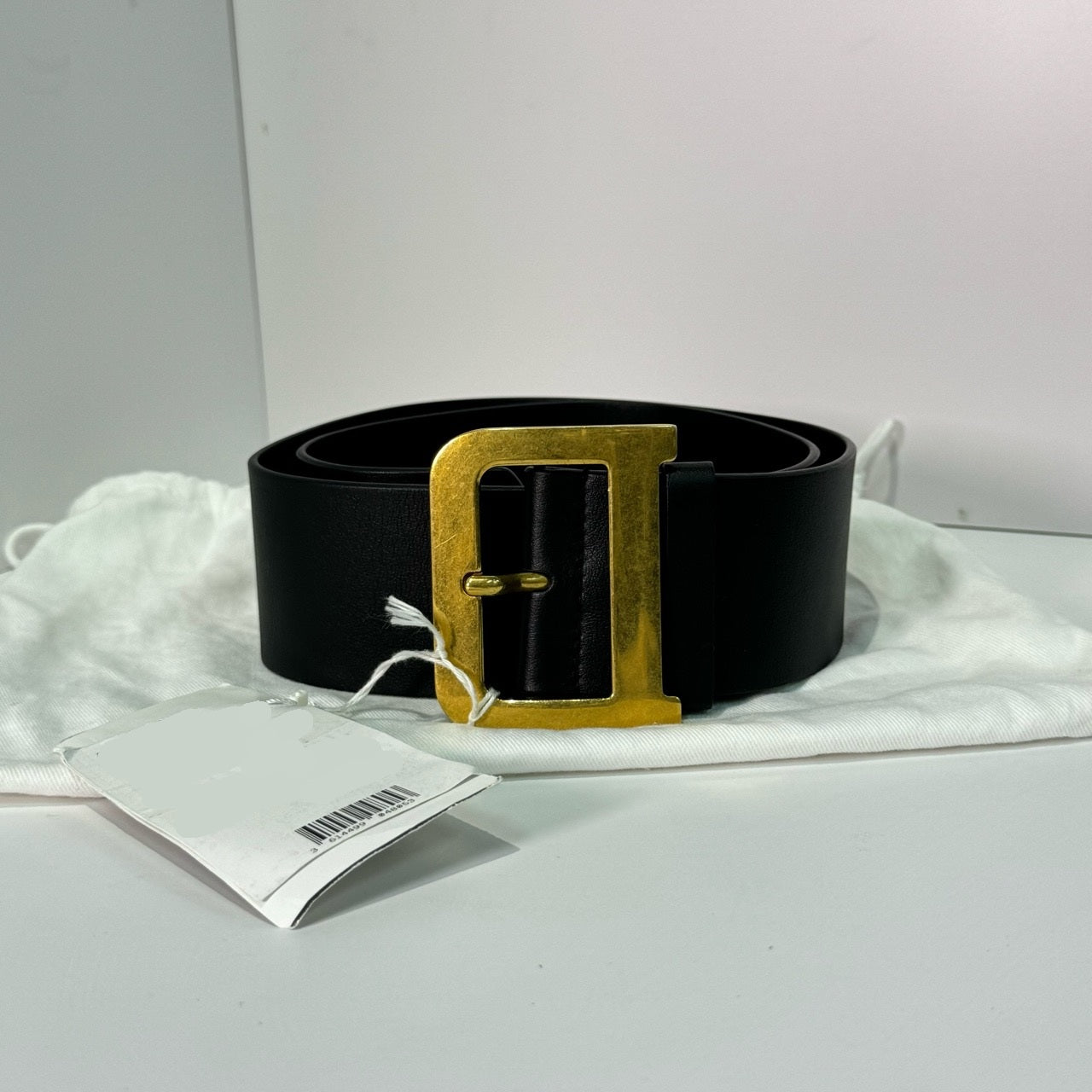 Pre-owned Certified Dior Diorquake Belt in Black Calfskin with Golden Hardware, Size 80, w/ dust bag