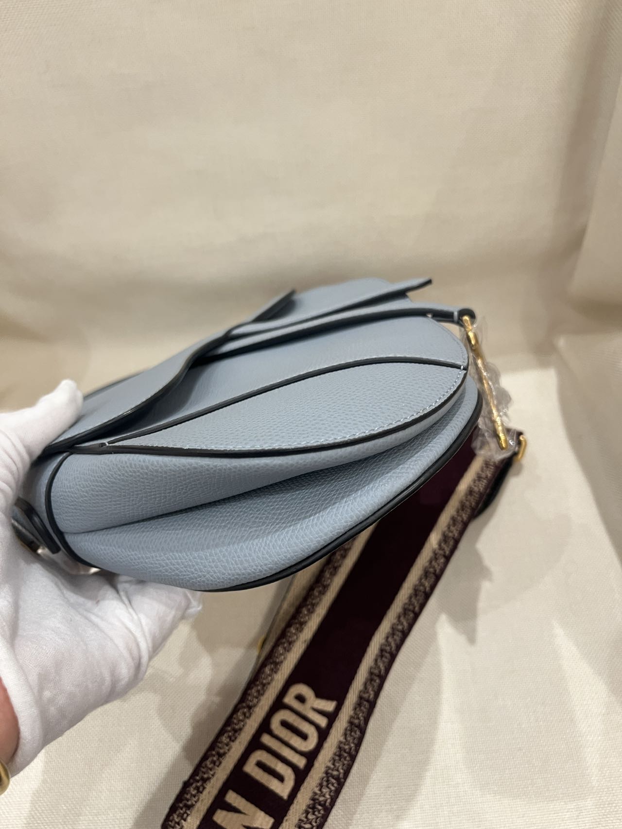 Pre-owned Certified Dior Saddle in Sky Blue Grained Calfskin with Golden Hardware, 2018, w/ Dior dust bag, Dior canvas strap